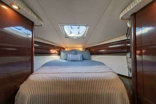 Sea Ray 44 Sundancer Yacht For Sale