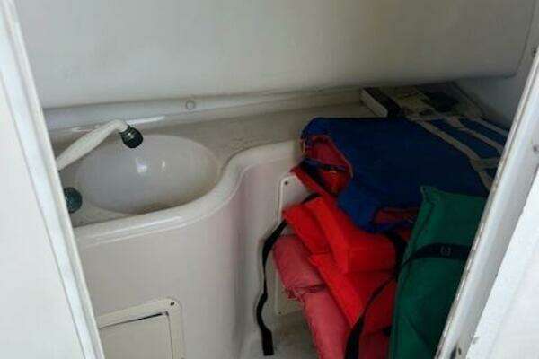 Pro-Line 2610 WA Yacht For Sale