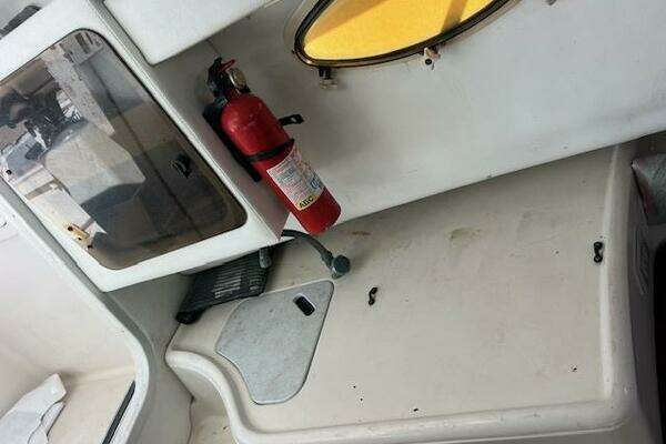 Pro-Line 2610 WA Yacht For Sale