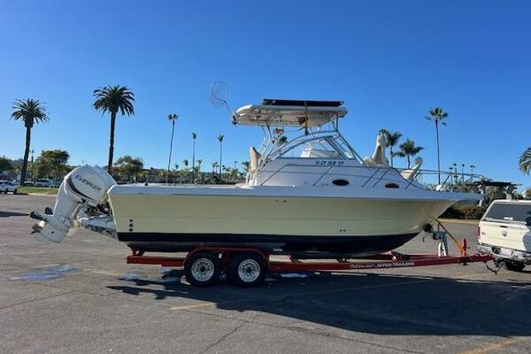 SUN DAZE 30ft Pro Line Yacht For Sale
