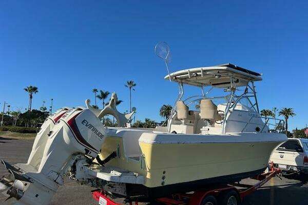 Pro-Line 2610 WA Yacht For Sale