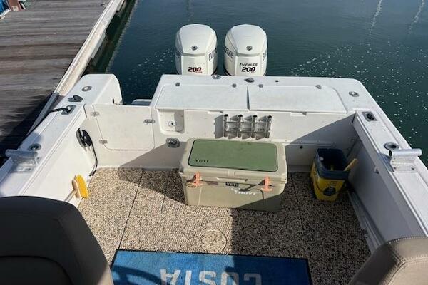 SUN DAZE 30ft Pro Line Yacht For Sale