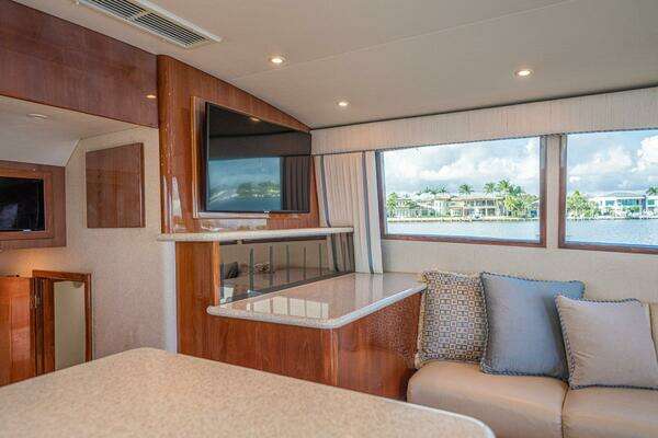 Egg Harbor 43 Sport Fisherman Yacht For Sale