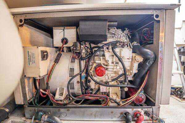 Egg Harbor 43 Sport Fisherman Yacht For Sale