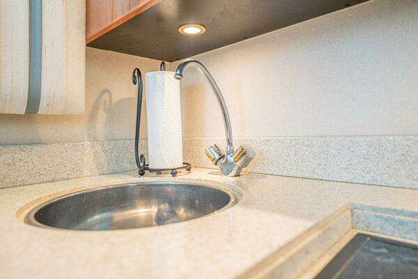 Egg Harbor 43 Sport Fisherman Yacht For Sale