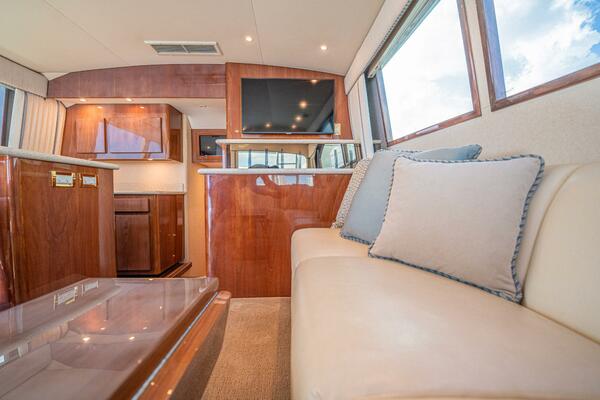 Manana 43ft Egg Harbor Yacht For Sale