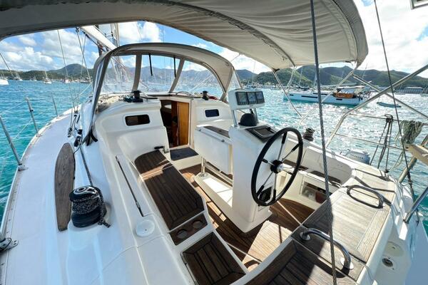 YoungBloods 38ft Elan Yacht For Sale