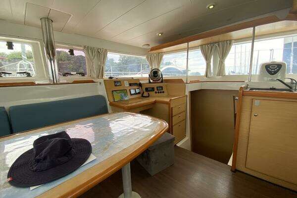 Lagoon 400 Yacht For Sale