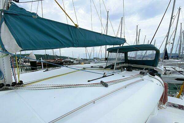 Lagoon 400 Yacht For Sale