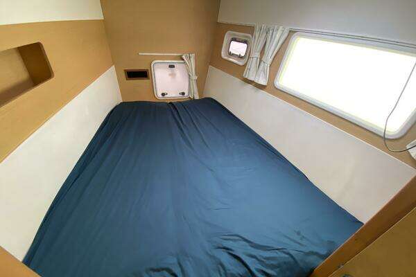 Lagoon 400 Yacht For Sale