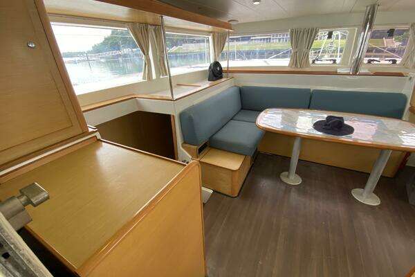 Lagoon 400 Yacht For Sale