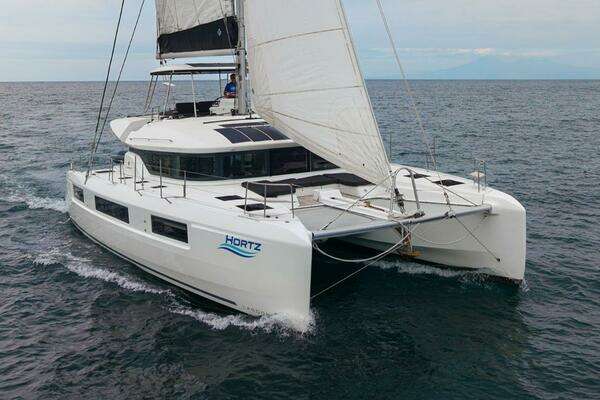48-ft-Lagoon-2020-50-Hortz   Philippines  yacht for sale