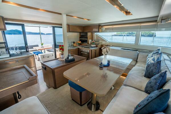 Hortz 48ft Lagoon Yacht For Sale