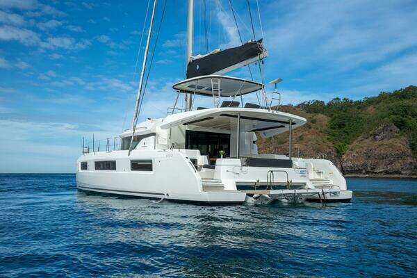 Lagoon 50 Yacht For Sale