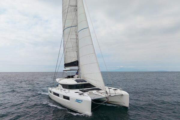 Hortz 48ft Lagoon Yacht For Sale