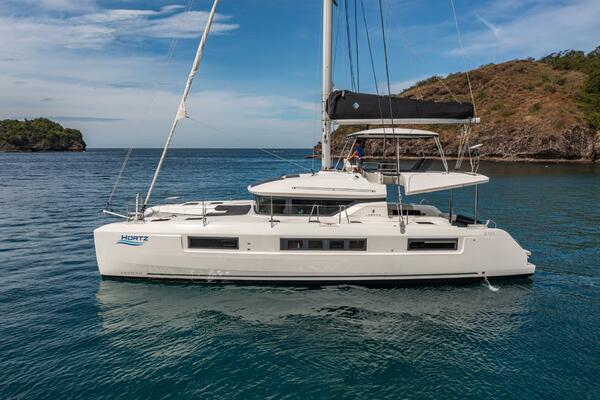 Hortz 48ft Lagoon Yacht For Sale