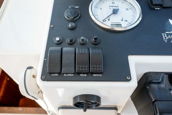 ARCHIMEDES 29ft Back Cove Yacht For Sale