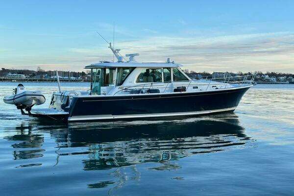 45-ft-Sabre-2020-45 Salon Express-Cellibrate Portland Maine United States  yacht for sale