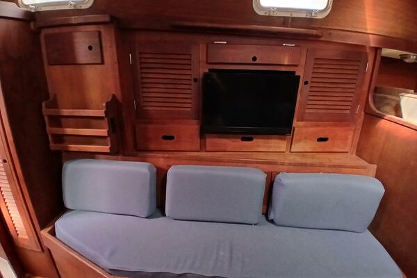 Tabula Rasa 37ft Tartan Yacht For Sale