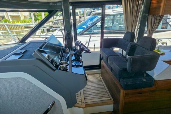 44ft Marex Yacht For Sale