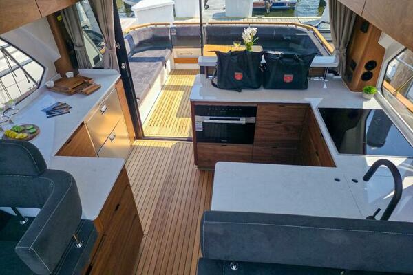 44ft Marex Yacht For Sale