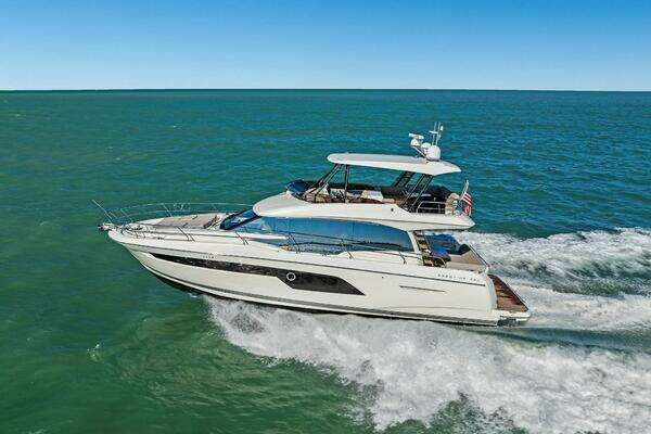 Prestige 520 Flybridge Yacht For Sale