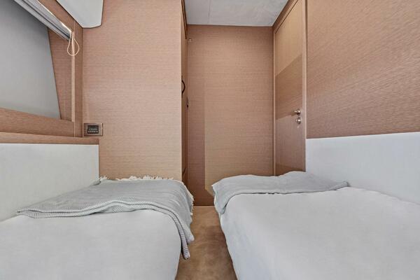 No Patience 52ft Prestige Yacht For Sale