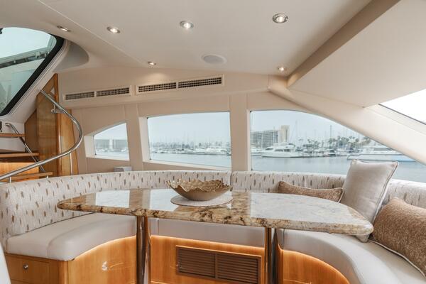 UNA VIDA  64ft Hatteras Yacht For Sale