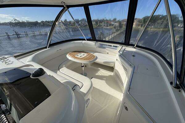 Sea Ray 58 Sedan Bridge Yacht For Sale
