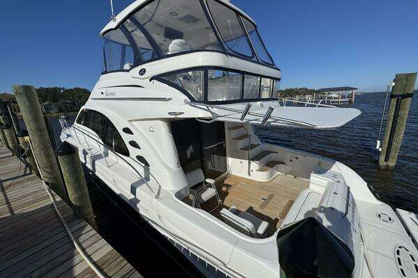 Sea Ray 58 Sedan Bridge Yacht For Sale