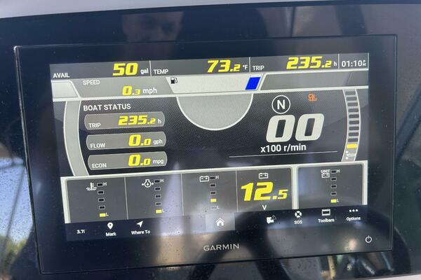 26ft Regal Yacht For Sale