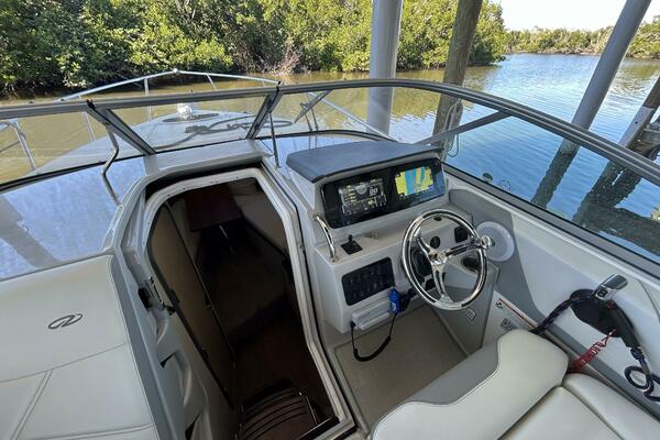 26ft Regal Yacht For Sale