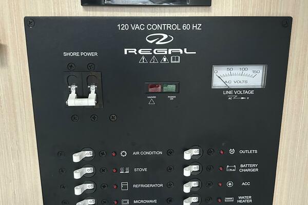 26ft Regal Yacht For Sale