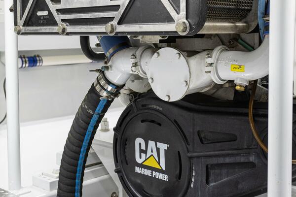 HT HOOK 72ft Merritt Yacht For Sale