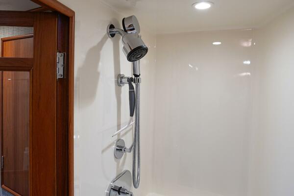 HT HOOK 72ft Merritt Yacht For Sale