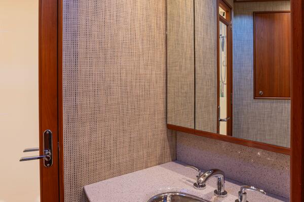 HT HOOK 72ft Merritt Yacht For Sale