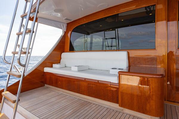 HT HOOK 72ft Merritt Yacht For Sale