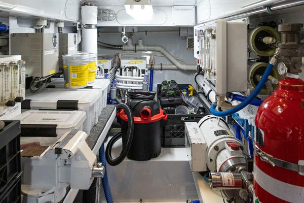 HT HOOK 72ft Merritt Yacht For Sale