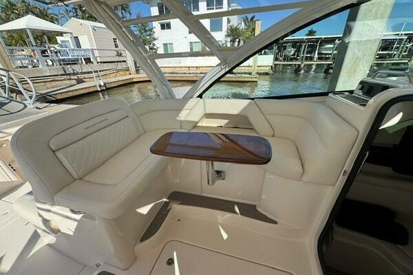 2025 Grady-White Freedom 375 SUZY Q 