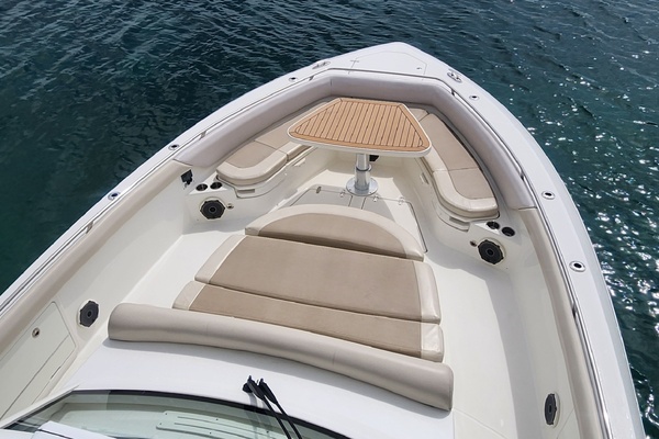 AJ 42ft Boston Whaler Yacht For Sale