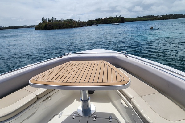 AJ 42ft Boston Whaler Yacht For Sale