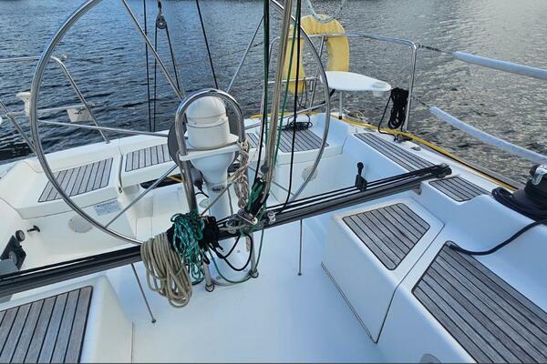 36ft Beneteau Yacht For Sale