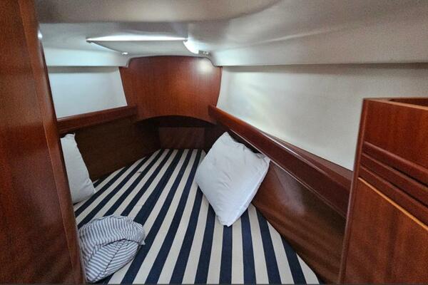 36ft Beneteau Yacht For Sale