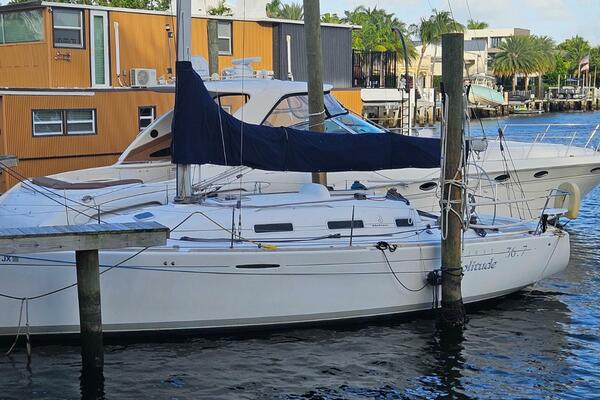 36ft Beneteau Yacht For Sale