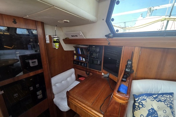 Pemaquid 48ft Oyster Yacht For Sale