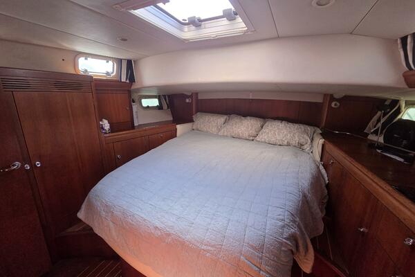 Pemaquid 48ft Oyster Yacht For Sale