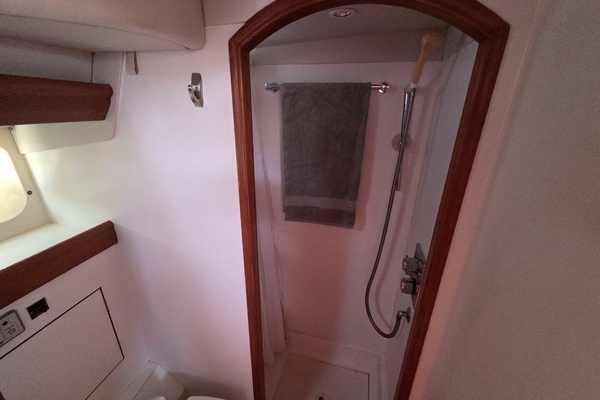Pemaquid 48ft Oyster Yacht For Sale