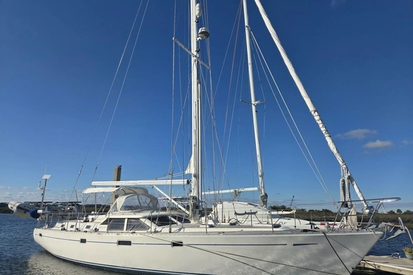 1998 Oyster 485