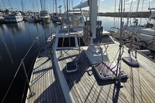 Pemaquid 48ft Oyster Yacht For Sale