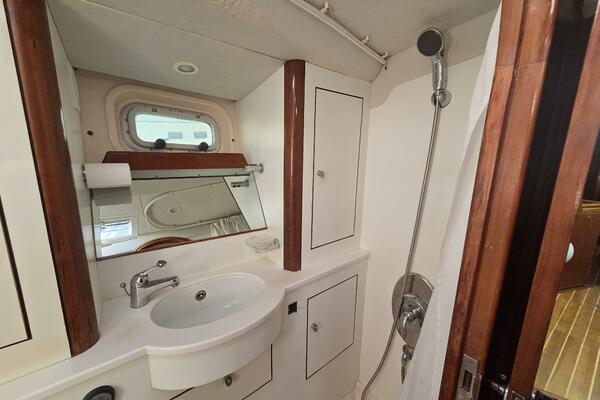 Pemaquid 48ft Oyster Yacht For Sale